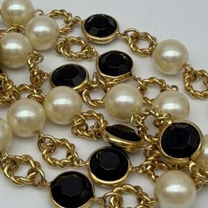Vintage Black Crystal Bezel Faux Pearl Link Necklace Gold Tone Station Chain 22"